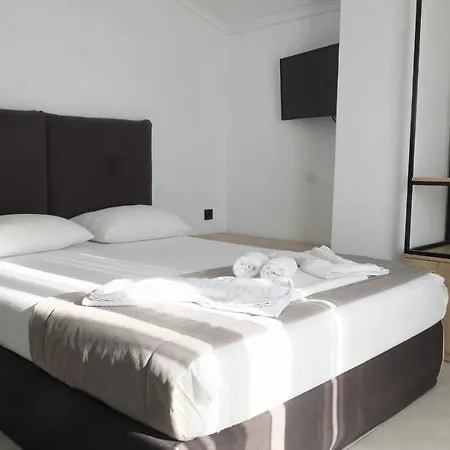 Theano Kallithea (Chalkidiki)