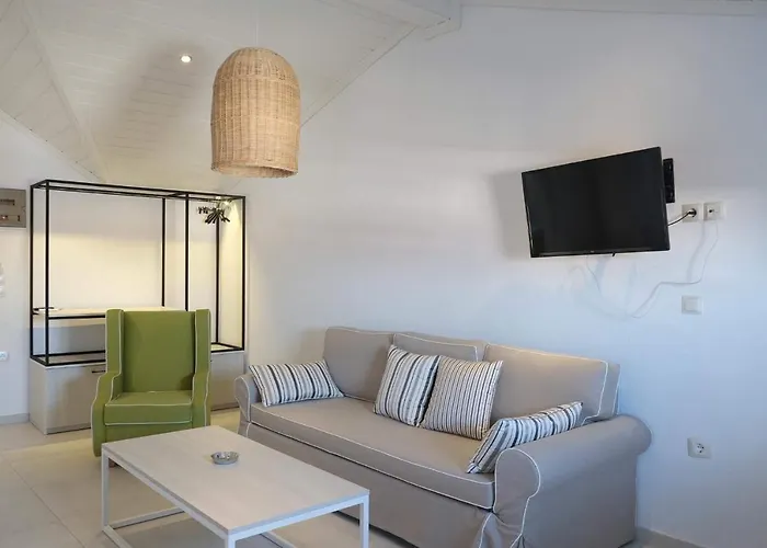 Δωμάτια σε οικογενειακή κατοικία Theano Kallithea (Chalkidiki)