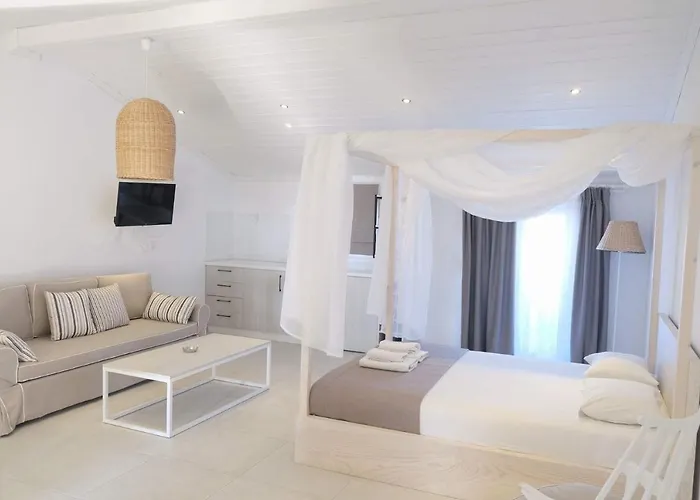 Δωμάτια σε οικογενειακή κατοικία Theano *